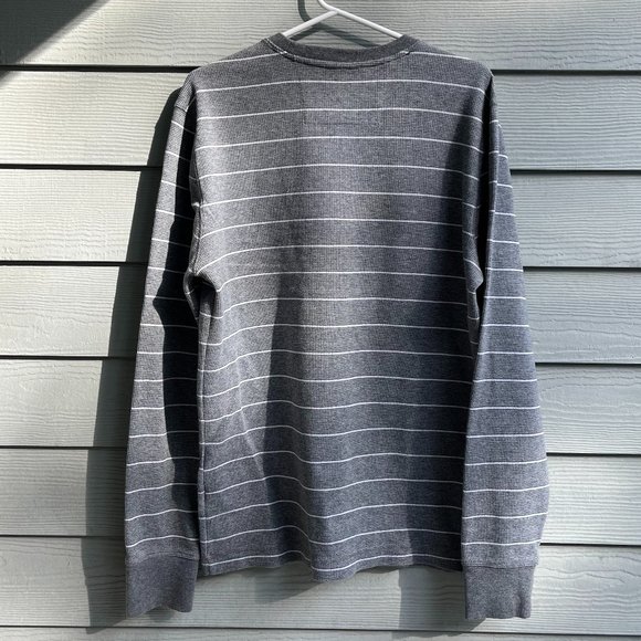 men's banana republic waffle long-sleeve - Picture 2 of 3